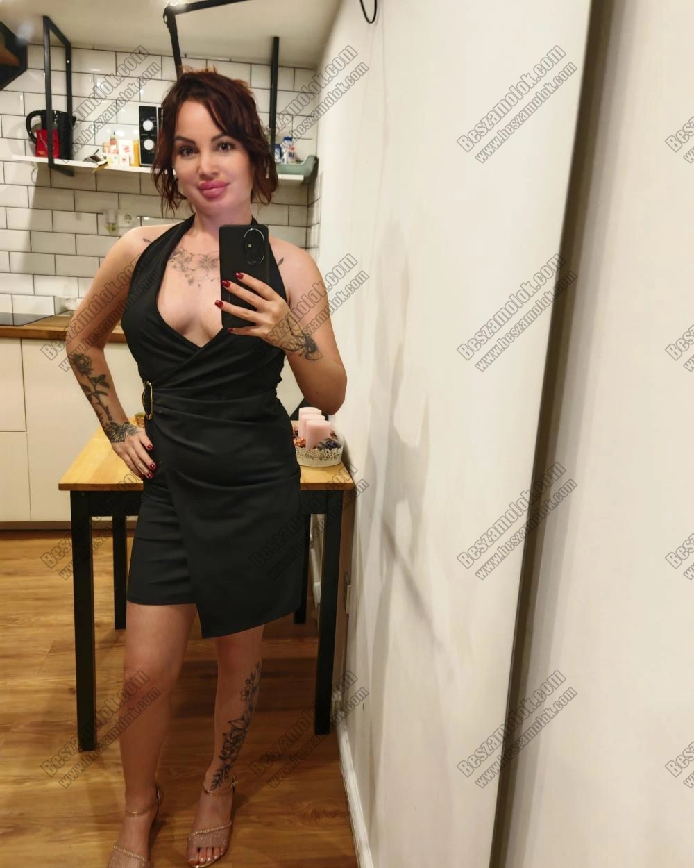 Marcsi ökölszex profil fotó