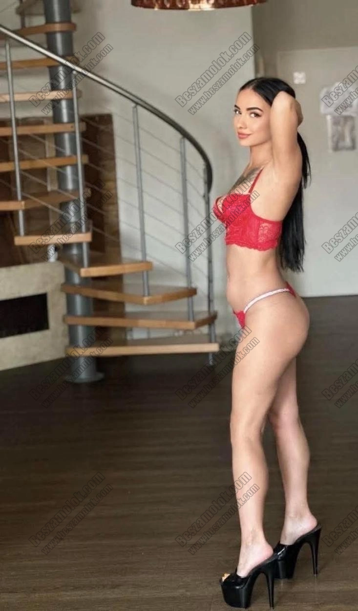 Lejla - +36 70 428 8170 - okolszex foto