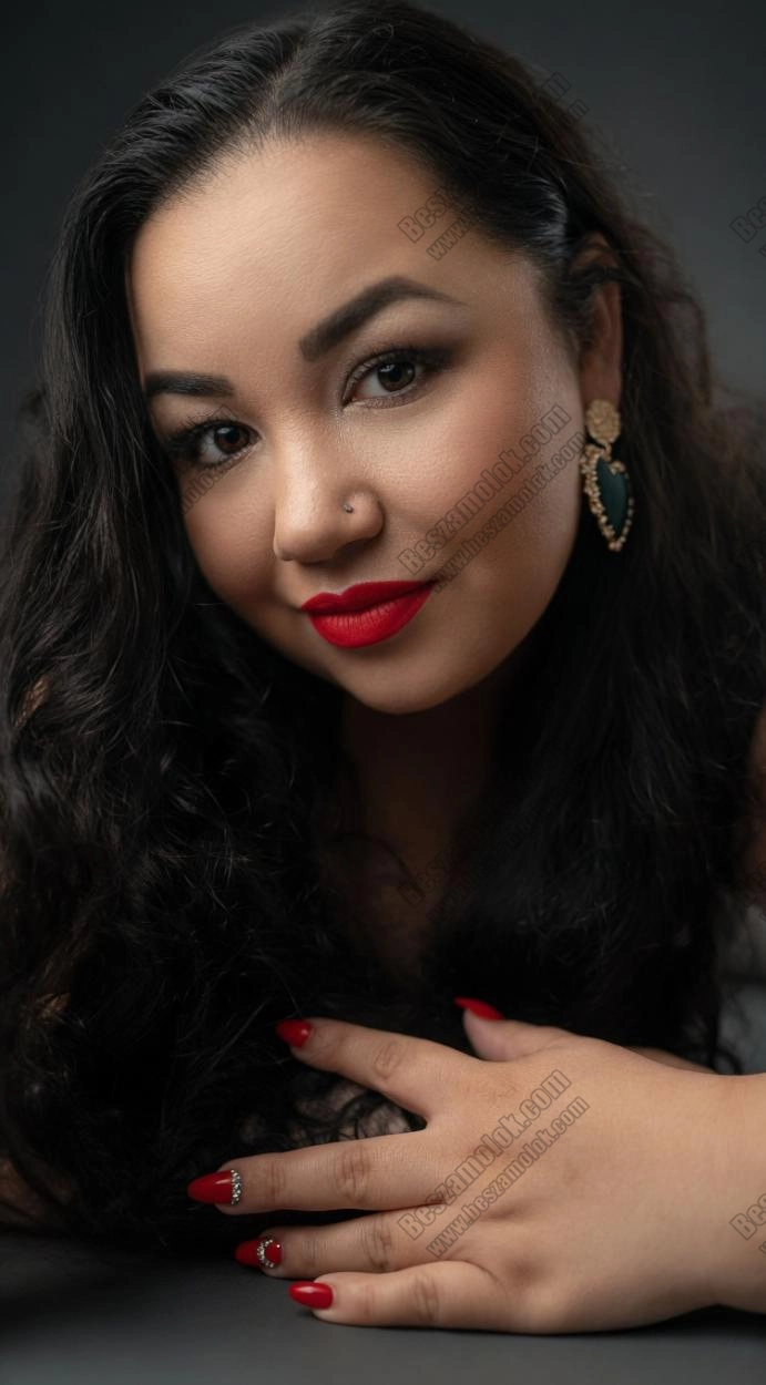 Solara Veyra - +36 30 337 9438 - okolszex foto